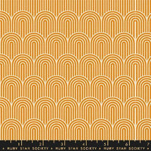 Geometry - Hump Day Arches Turmeric RS5174-11