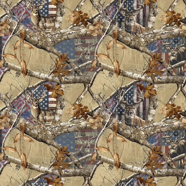 Realtree-Patriotic Deer & Flag 10451
