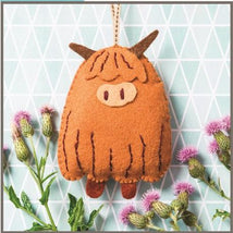 Wool Mix Felt Craft Kit-Highland Cow 844E
