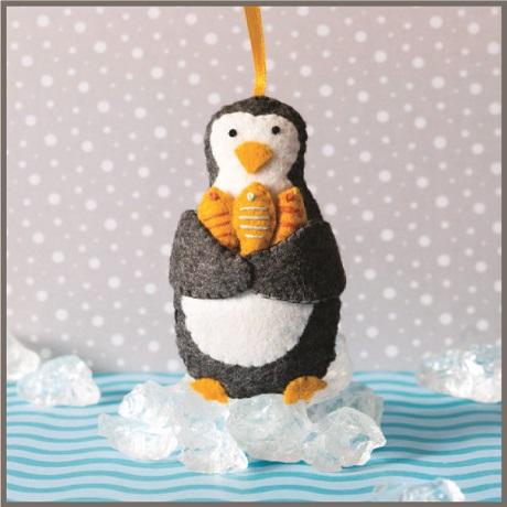 Wool Mix Felt Craft Kit-Penguin 844J