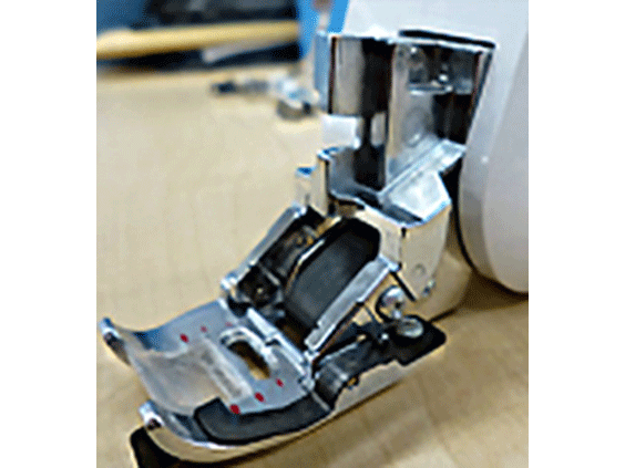 Dual Feed 1/4 inch Guide Foot, SA205