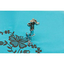 BL FT- EMBROIDERY FOOT W- BLG-EF